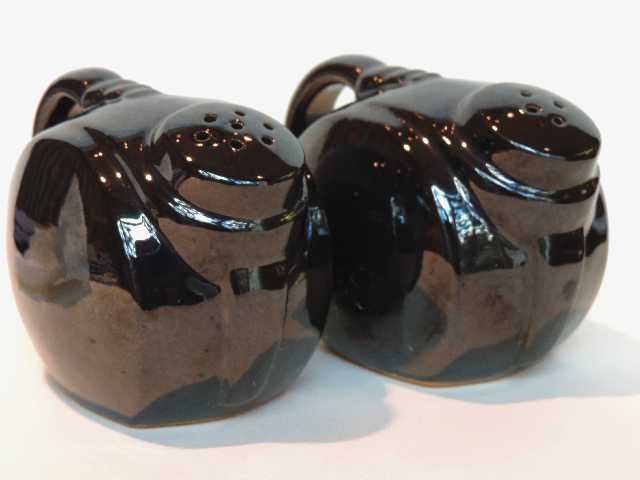 Frankoma salt and pepper set 86B glazed onyx black